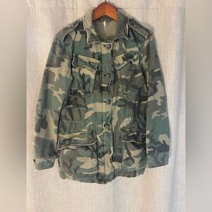 Women’s Free People Camo Utility Jacket Size Medium